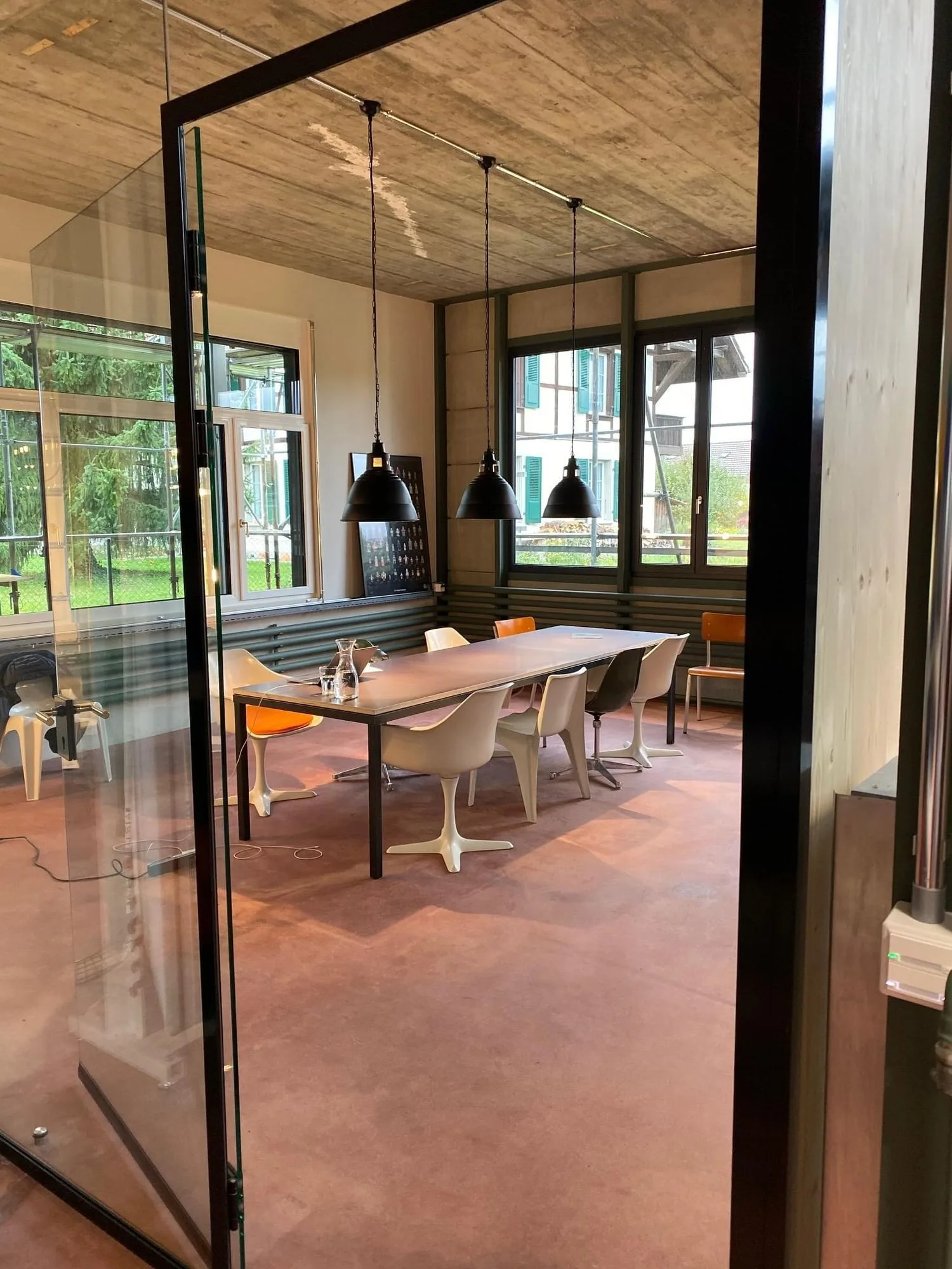 Usine Sutz, Meeting room for 8 people, Sutz-Lattrigen