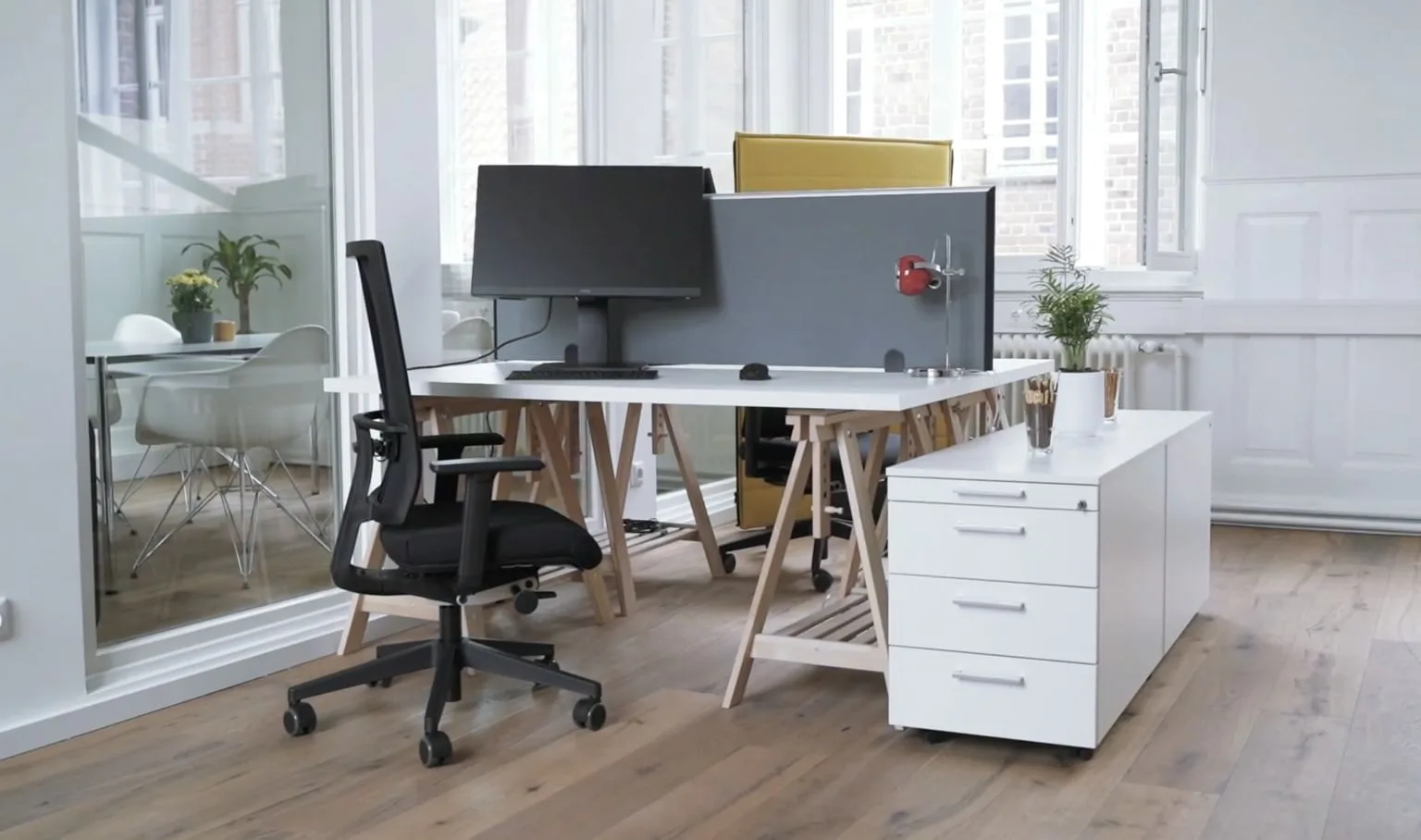 Utopia Lüneburg, Privatbüro mit 4 Arbeitsplätzen, Lüneburg
