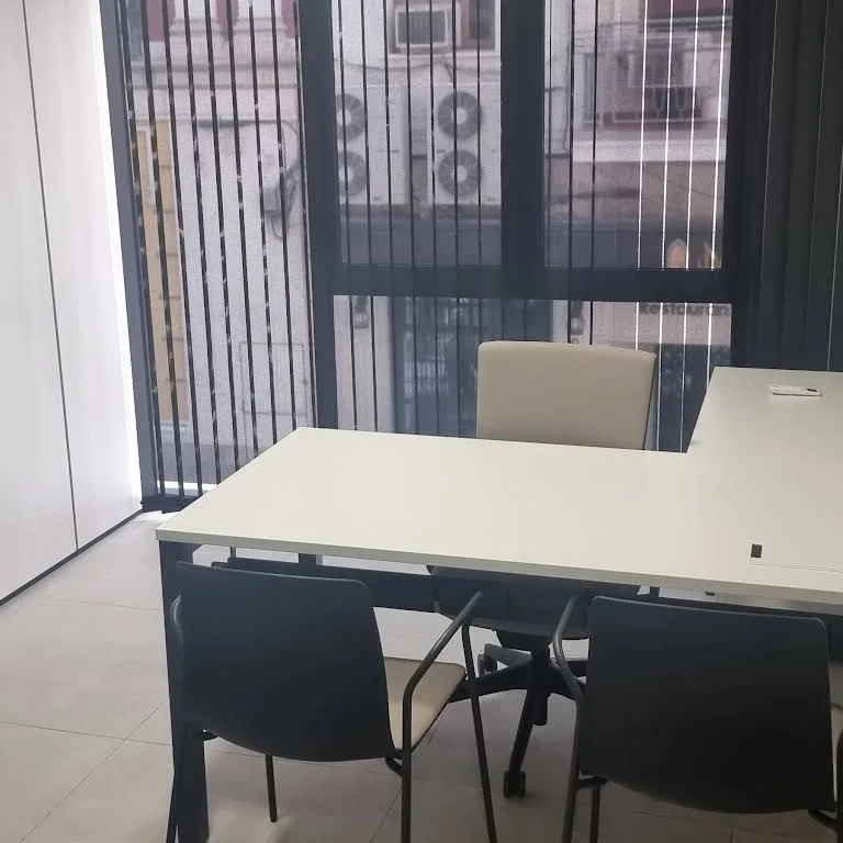 V11 Coworking, Private office, 1 desk, Alicante