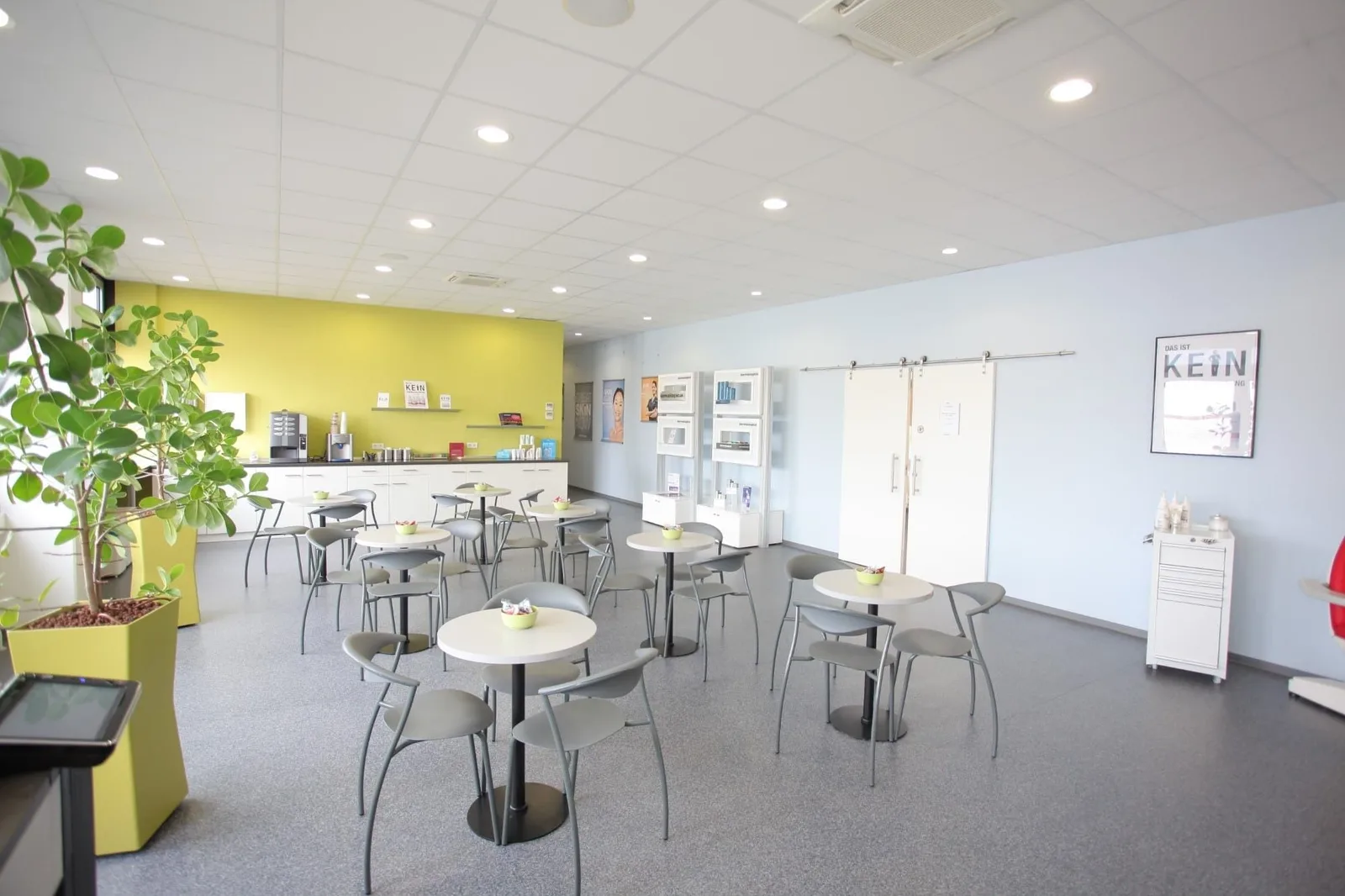 Vermietungsbüro W21, Cafeteria, Düsseldorf