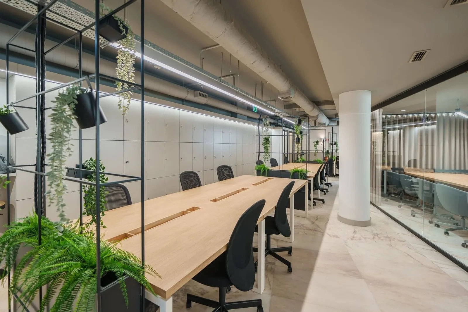 Vertical Coworking - Firmeza, Espacio diáfano, Oporto