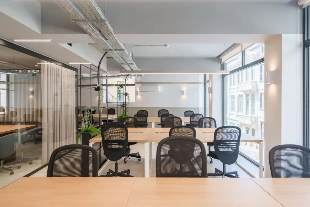 Vertical Coworking - Firmeza, Open Space dedicated desk, Oporto