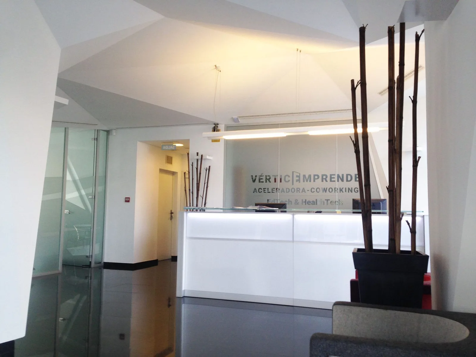 Vérticemprende, Reception, Málaga