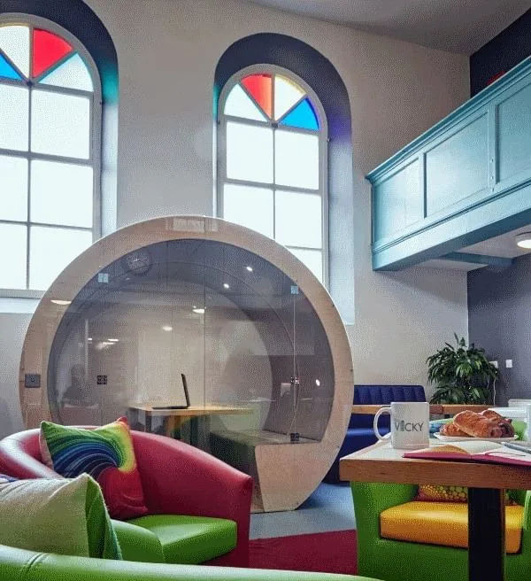 The Vicky Shared Workspace, Cabine acoustique, Cockermouth