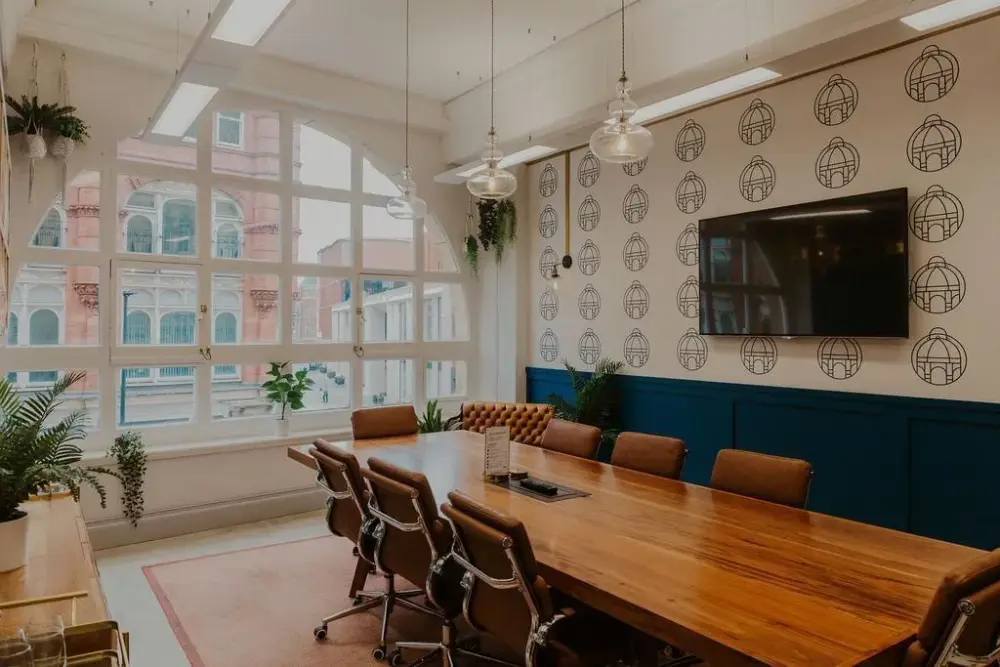 Wizu Workspace Leeds, George Street, Victoria Suite, Leeds