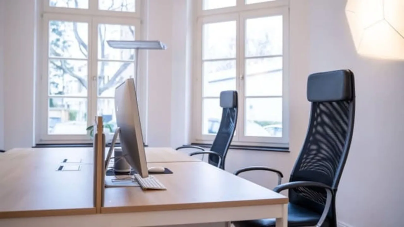 Villa Kaufmann, Privatbüro mit 2 Arbeitsplätzen, Brühl