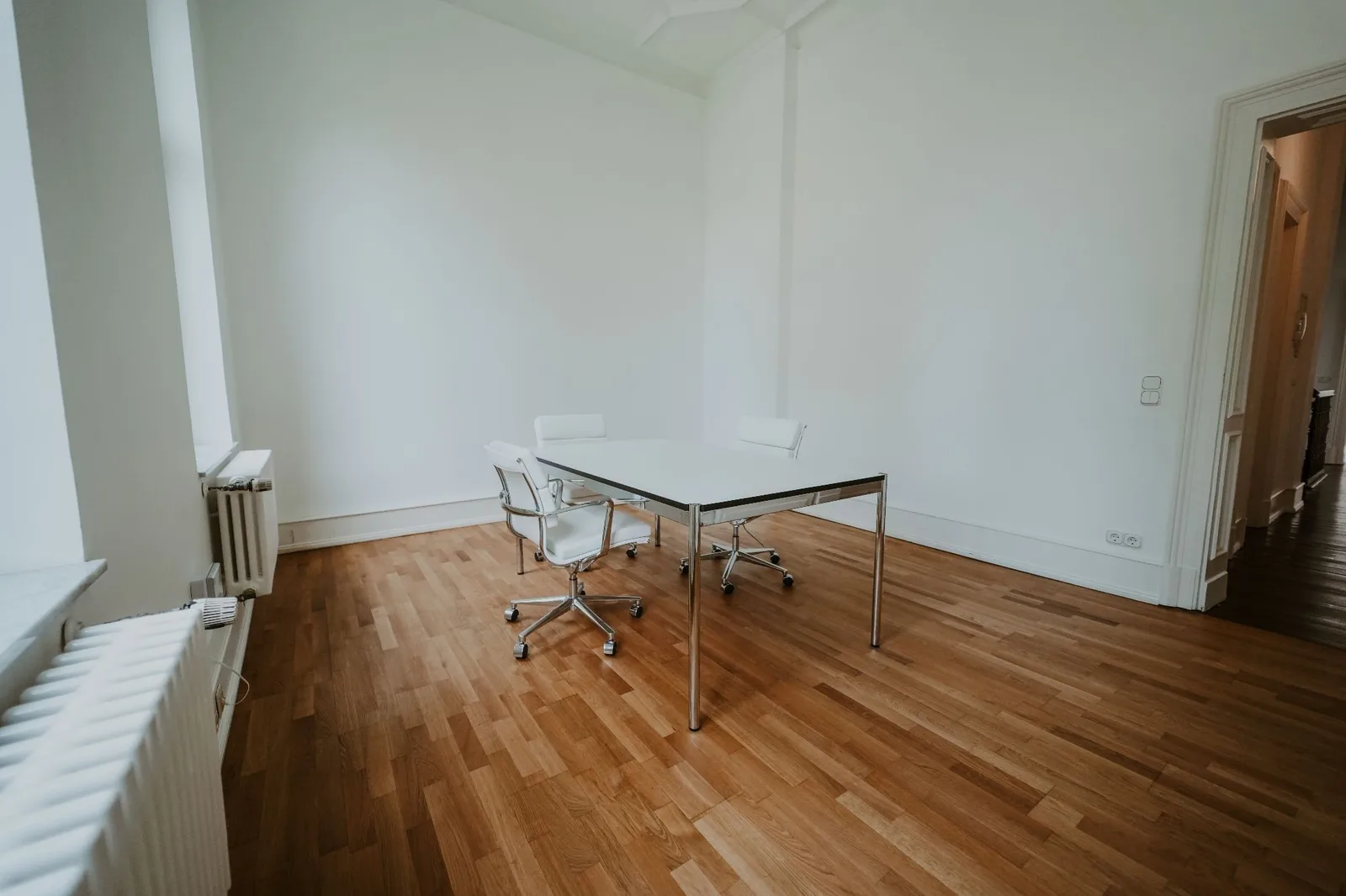 Villa Workspace, Privatbüro mit 4 Arbeitsplätzen, Köln