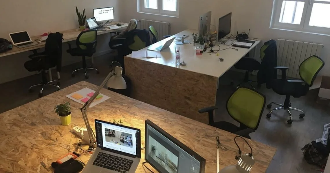 Le Village, Privatbüro mit 7 Arbeitsplätzen, Nîmes