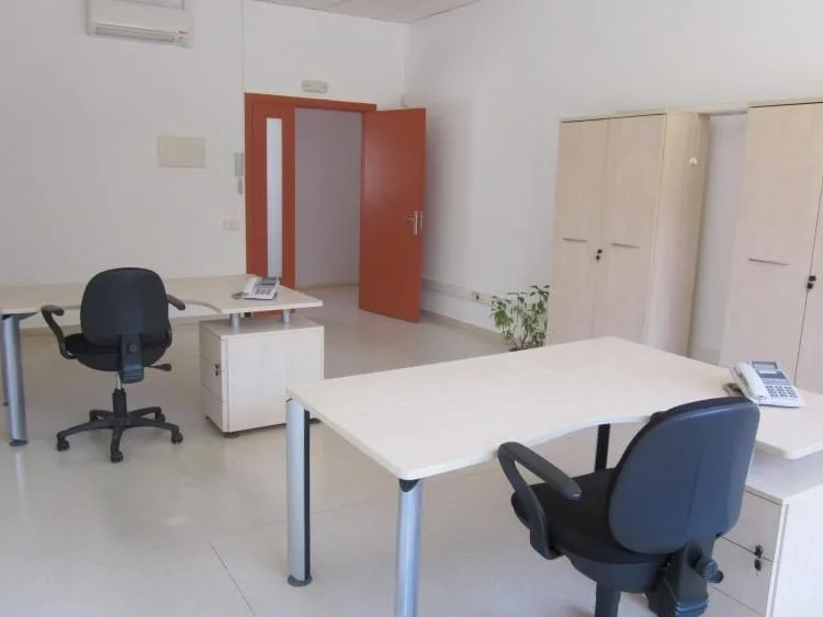 Viver D’Empreses, Despacho privado con 2 puestos, Corró d'Avall