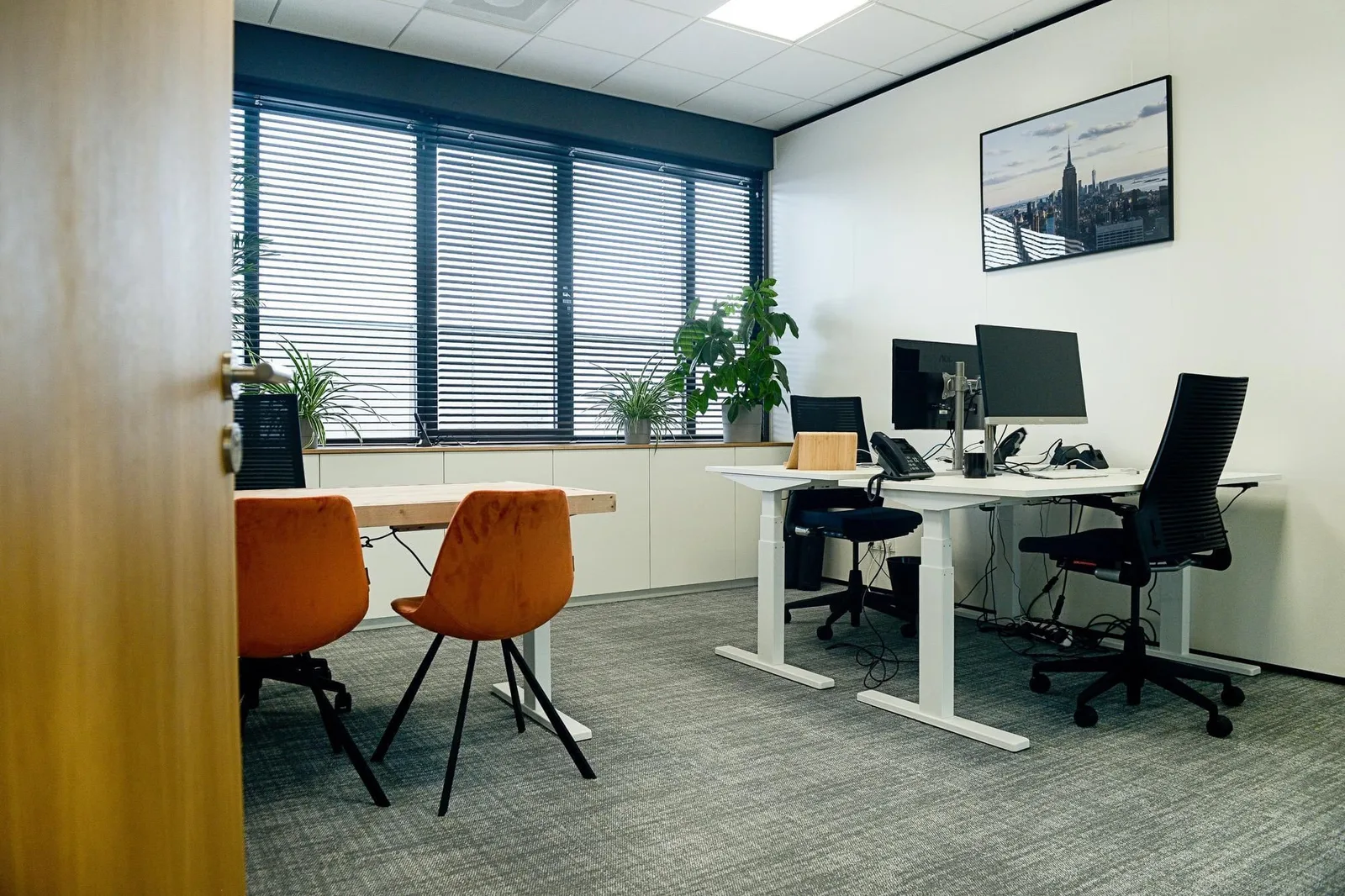 Volendam Business Center, Privékantoor met 4 werkplekken, Volendam