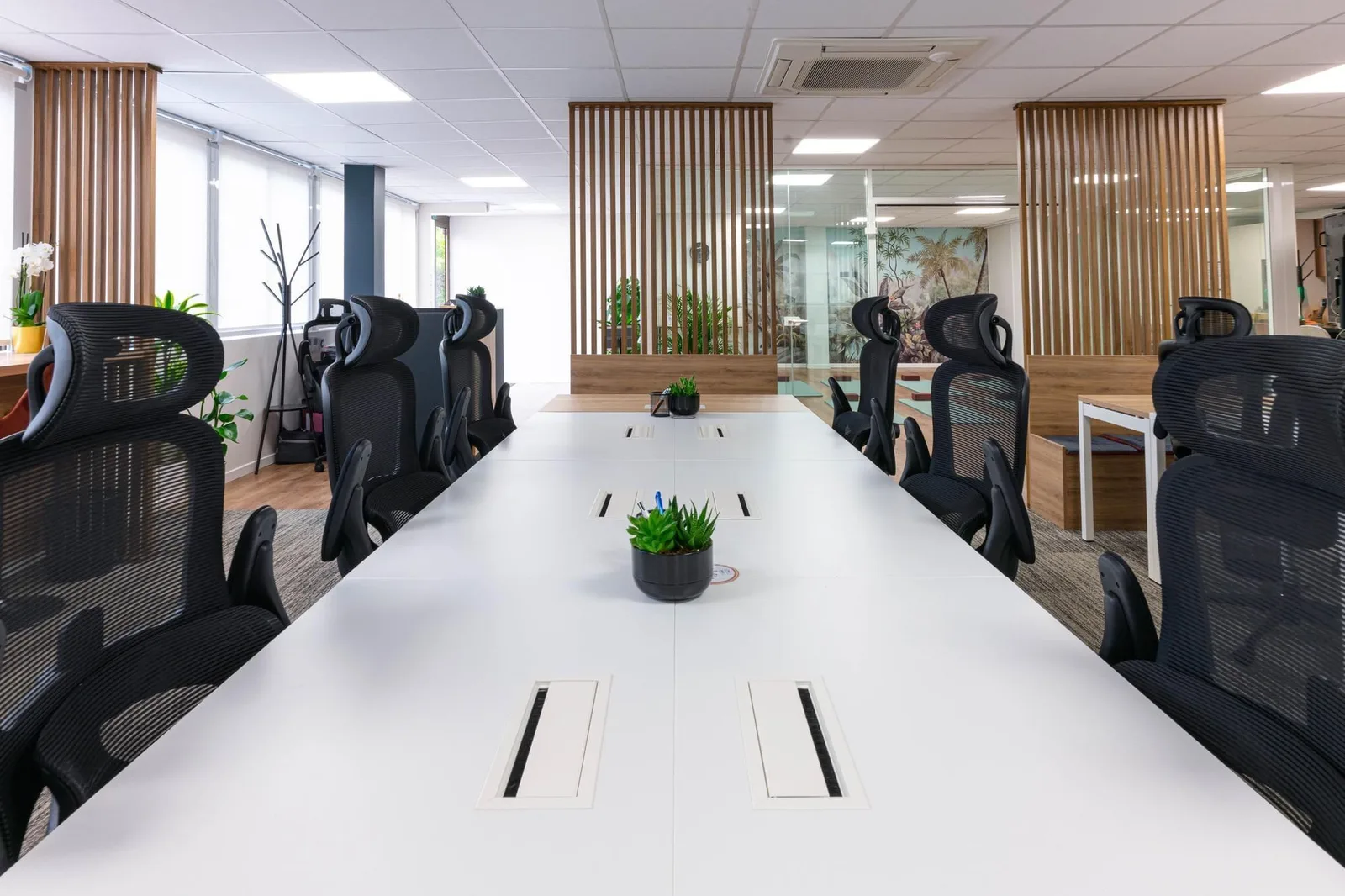 Le W Chill, Open-plan office, Gometz La Ville