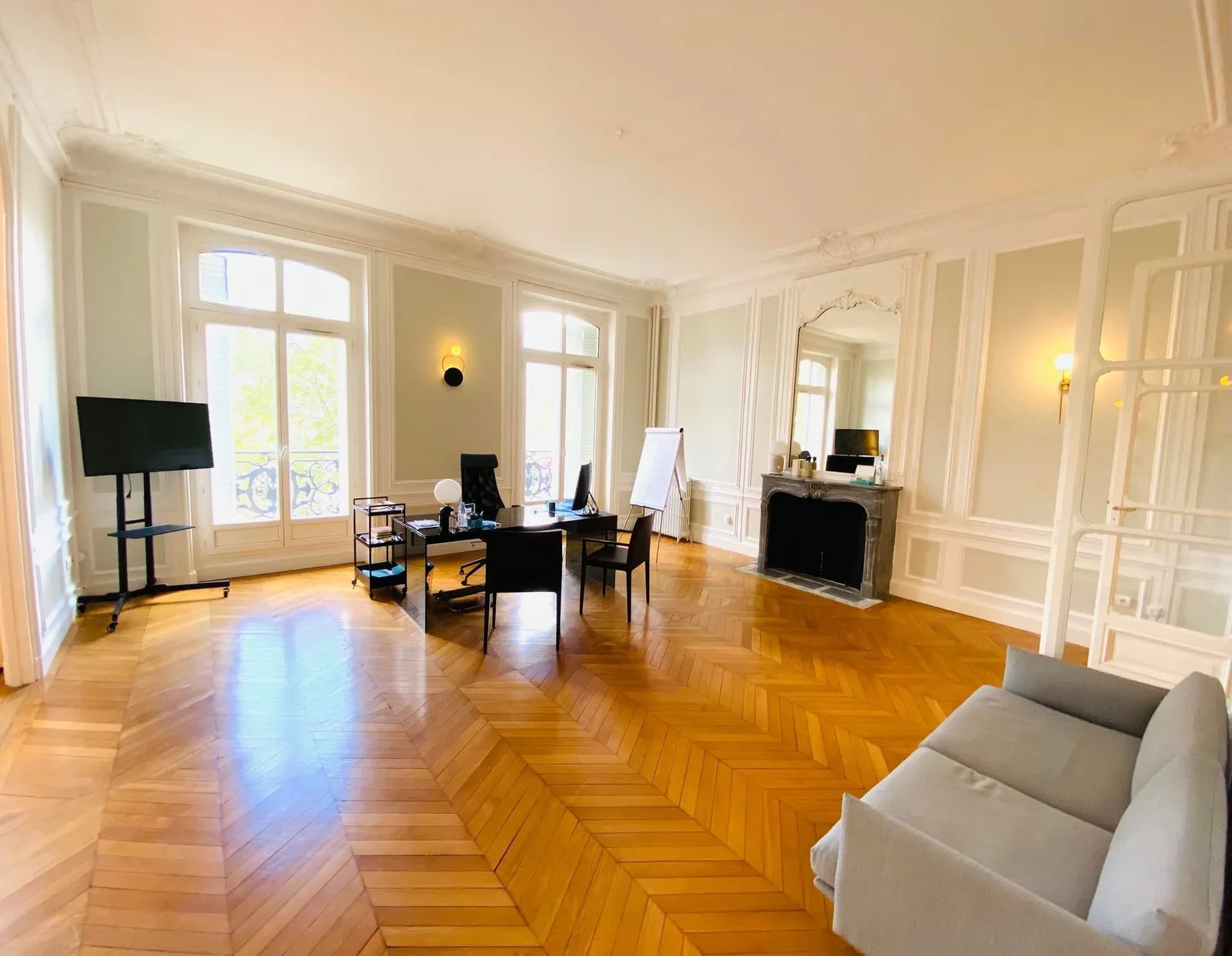 W'inn Club by Work Inn, Privatbüro mit 2 Arbeitsplätzen, Neuilly-sur-Seine