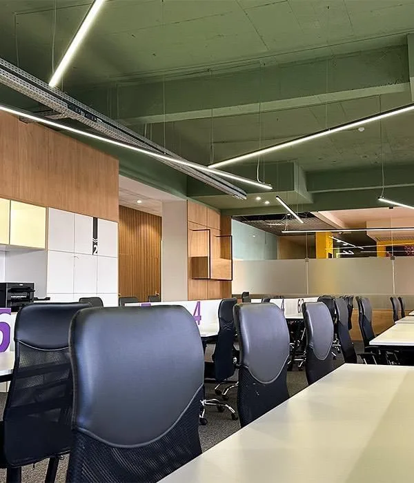 The Wave Coworking, Open-plan office, Portimão