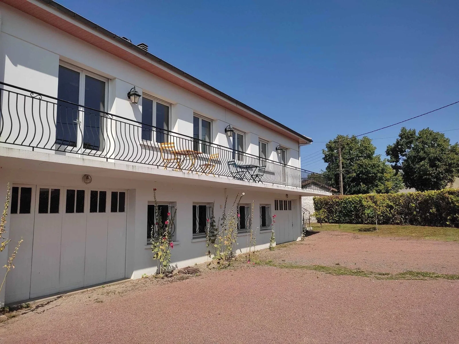 Wekey House, Gebäudefassade, Niort