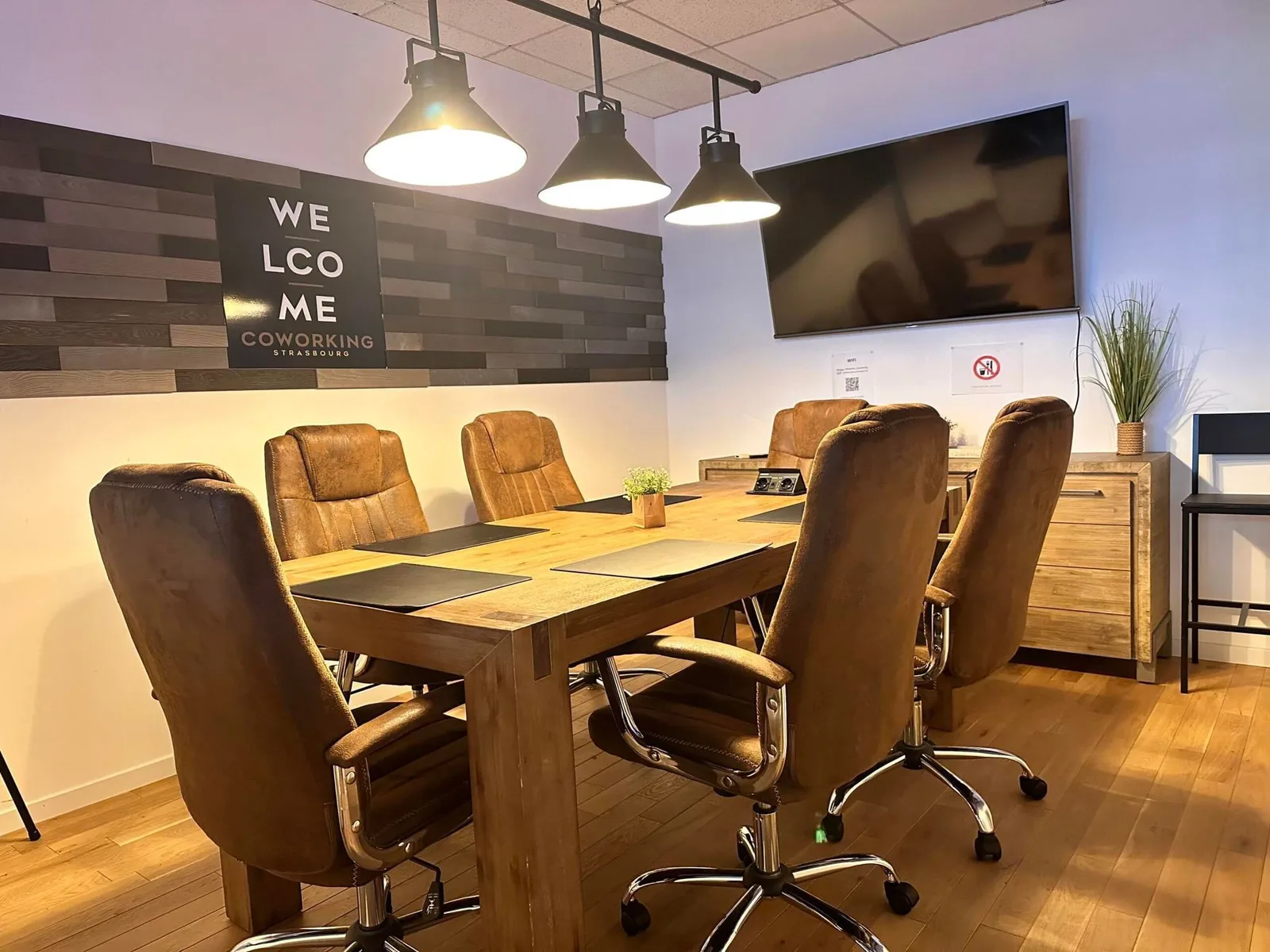 Welcome Coworking Meinau, Meeting room for 6 people, Strasbourg