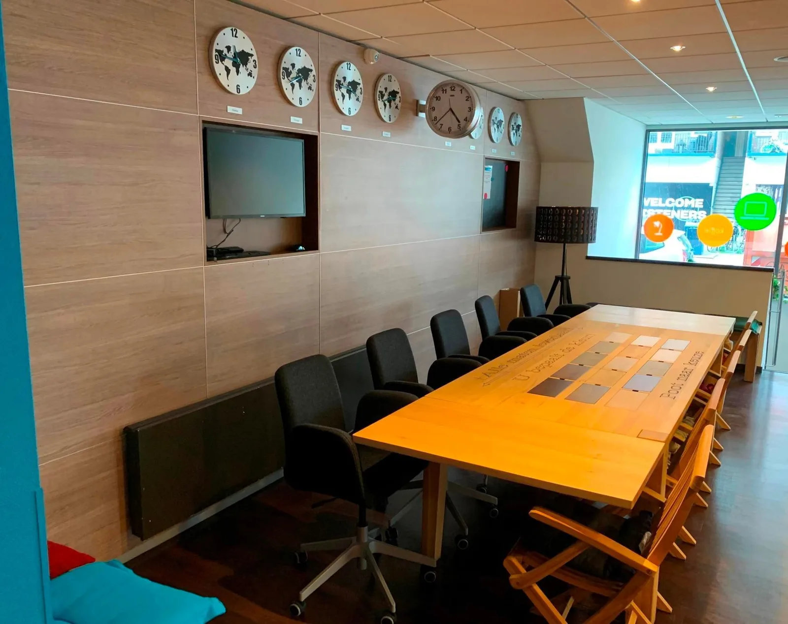 Well@Work Offices, Vergaderruimte voor 12 personen, Amsterdam