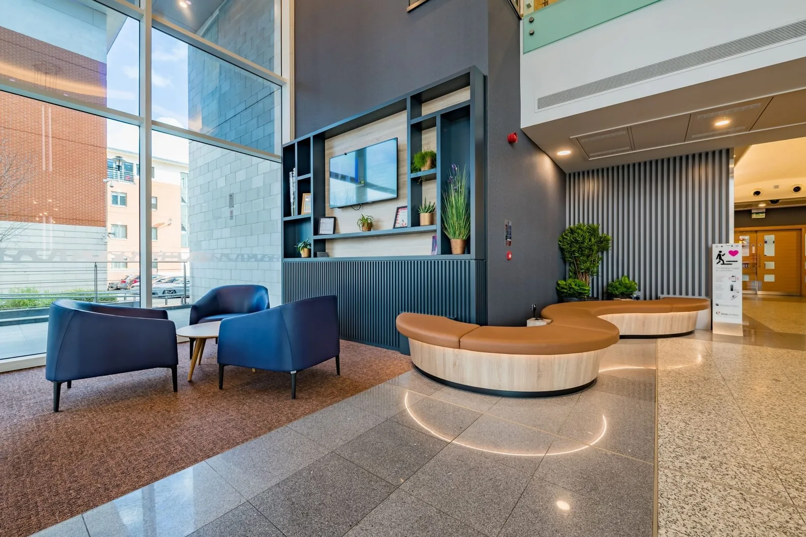 Wellington Place, Lounge, Leeds