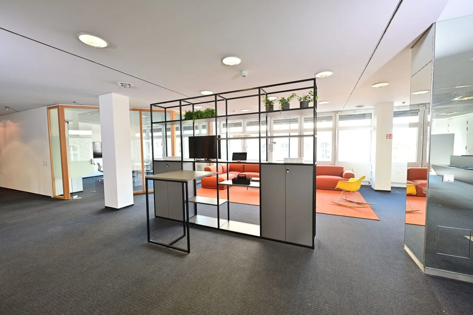 Welternraum Iserlohn, Lounge, Iserlohn