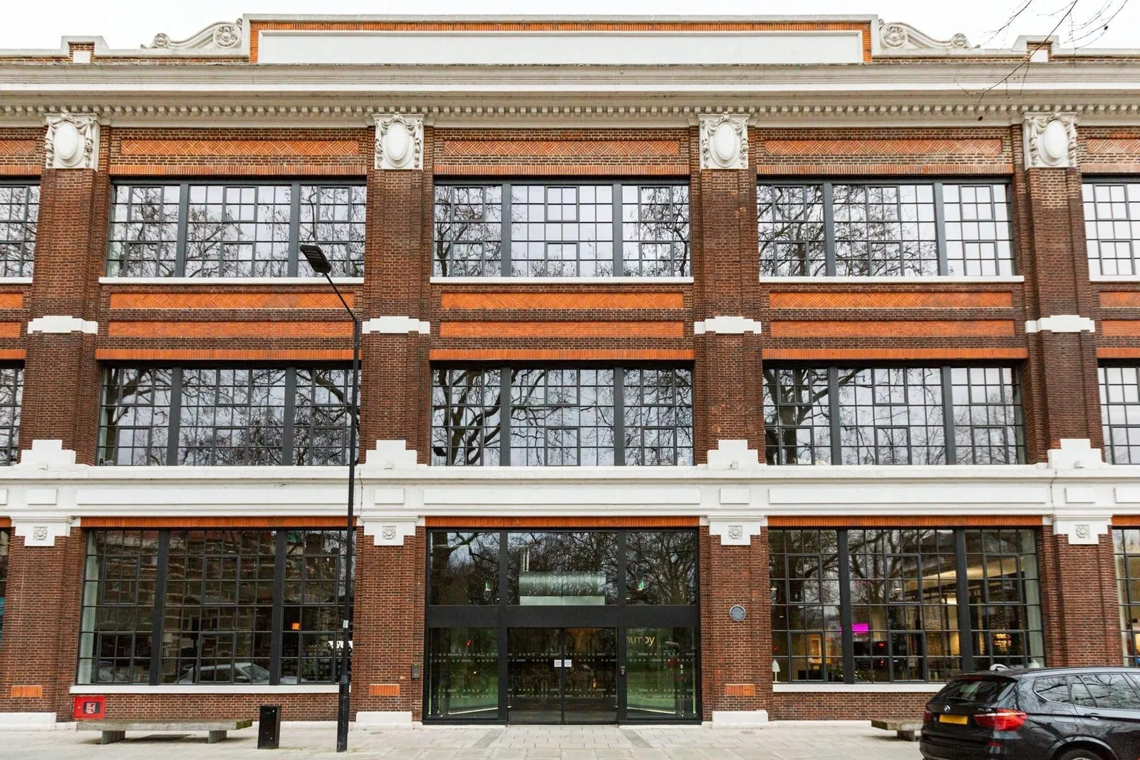 WeWork 184 Shepherds Bush Rd, Façade, Londres