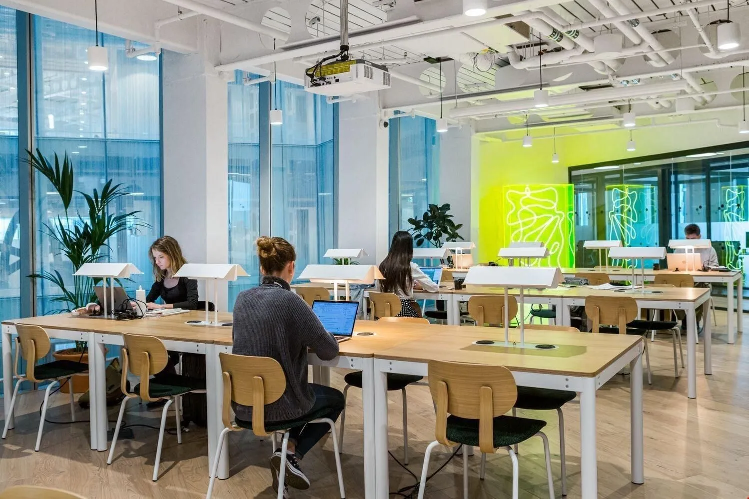 WeWork 5 Merchant Square, Open-plan office, London
