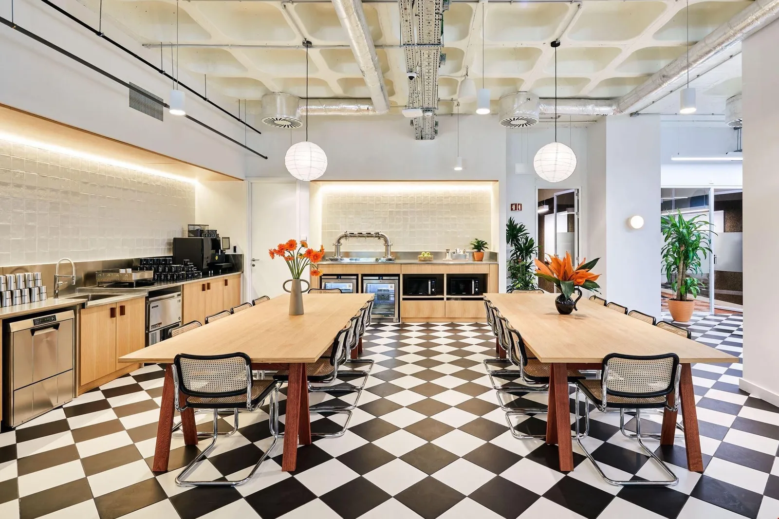 WeWork Alexandre Herculano, Cafetaria, Lisboa