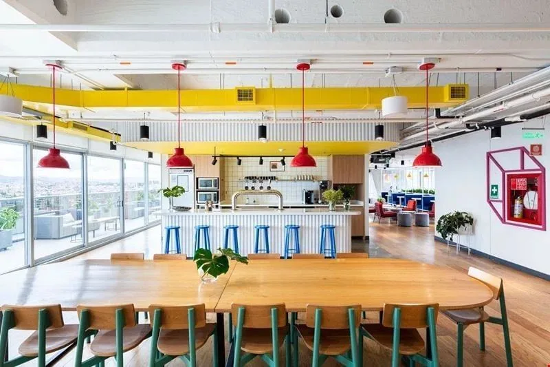WeWork Carrera 11B # 99 - 25, Cafeteria, Bogotá