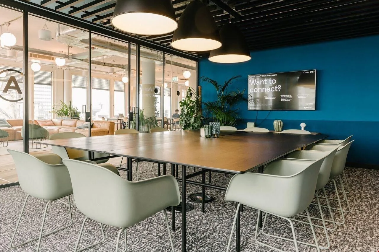 WeWork Kurfürstendamm 11, Meeting room for 12 people, Berlin