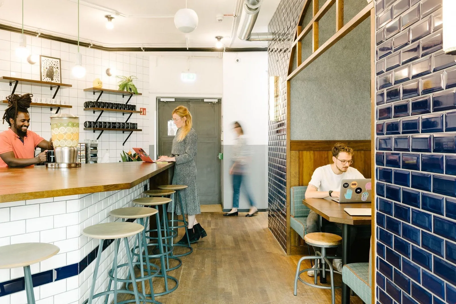 WeWork Neue Schönhauser Straße 3-5, Cafeteria, Berlin