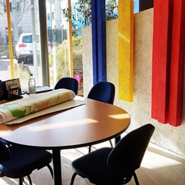 WFG Bornheim, Besprechungsraum für 5 Personen, Bornheim