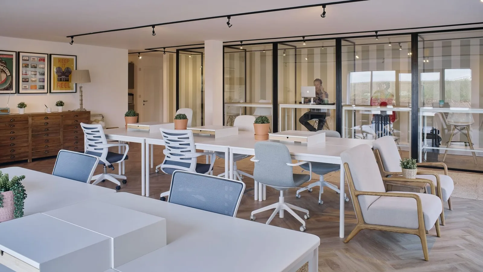 The Wheelhouse Elkstone, Open-plan office, Elkstone