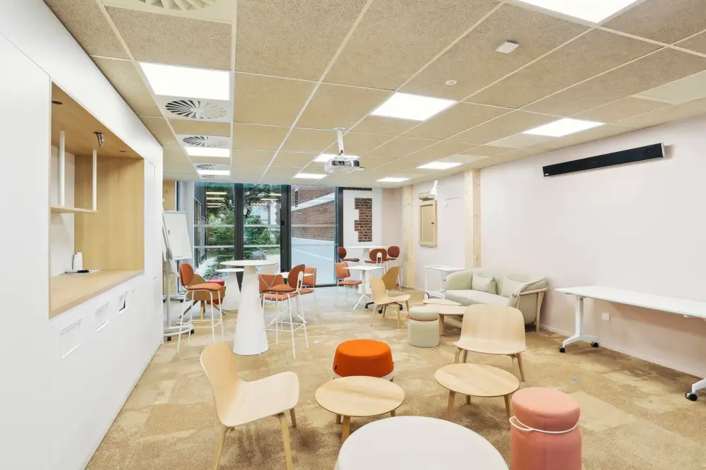 Salle Nickel — Newton Offices Croisé Laroche