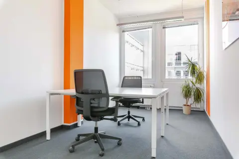 Day office — HQ London, HQ Putney, Putney