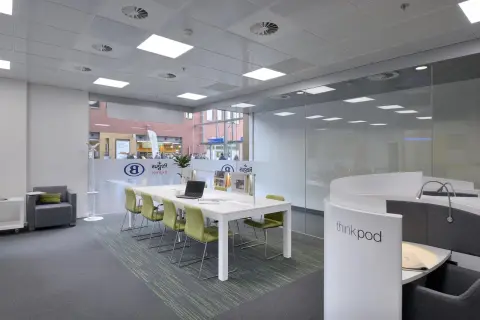 Coworking day pass — Regus OH, Canton - Champions Gtwy, Canton, OH