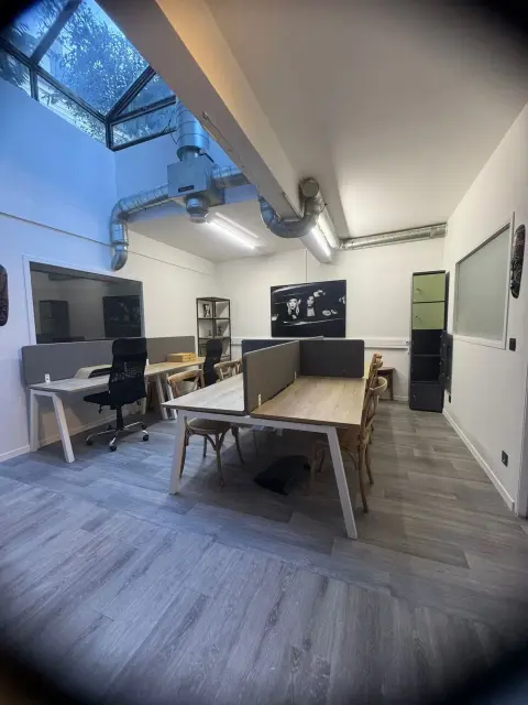 Coworking day pass — QG Business, Paris 20e