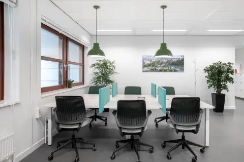Coworking day pass — HQ NJ, Tinton Falls - Apple St, Red Bank, NJ
