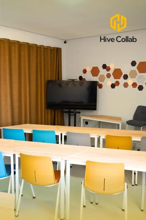 غرف اجتماعات — Hive Collab, فاس
