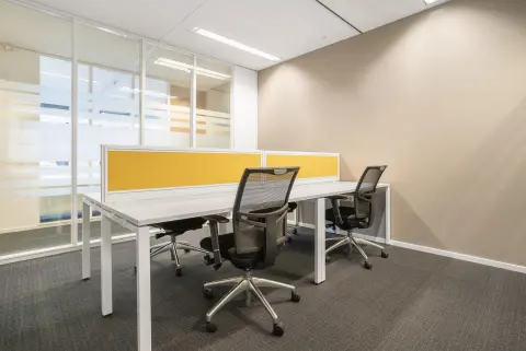Coworking day pass — Regus IL, Oak Brook - One Lincoln Centre, Oakbrook Terrace, IL