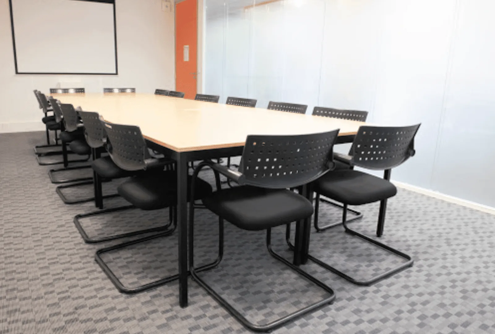 WIPSE Courtaboeuf, Meeting room for 14 people, Villebon sur Yvette