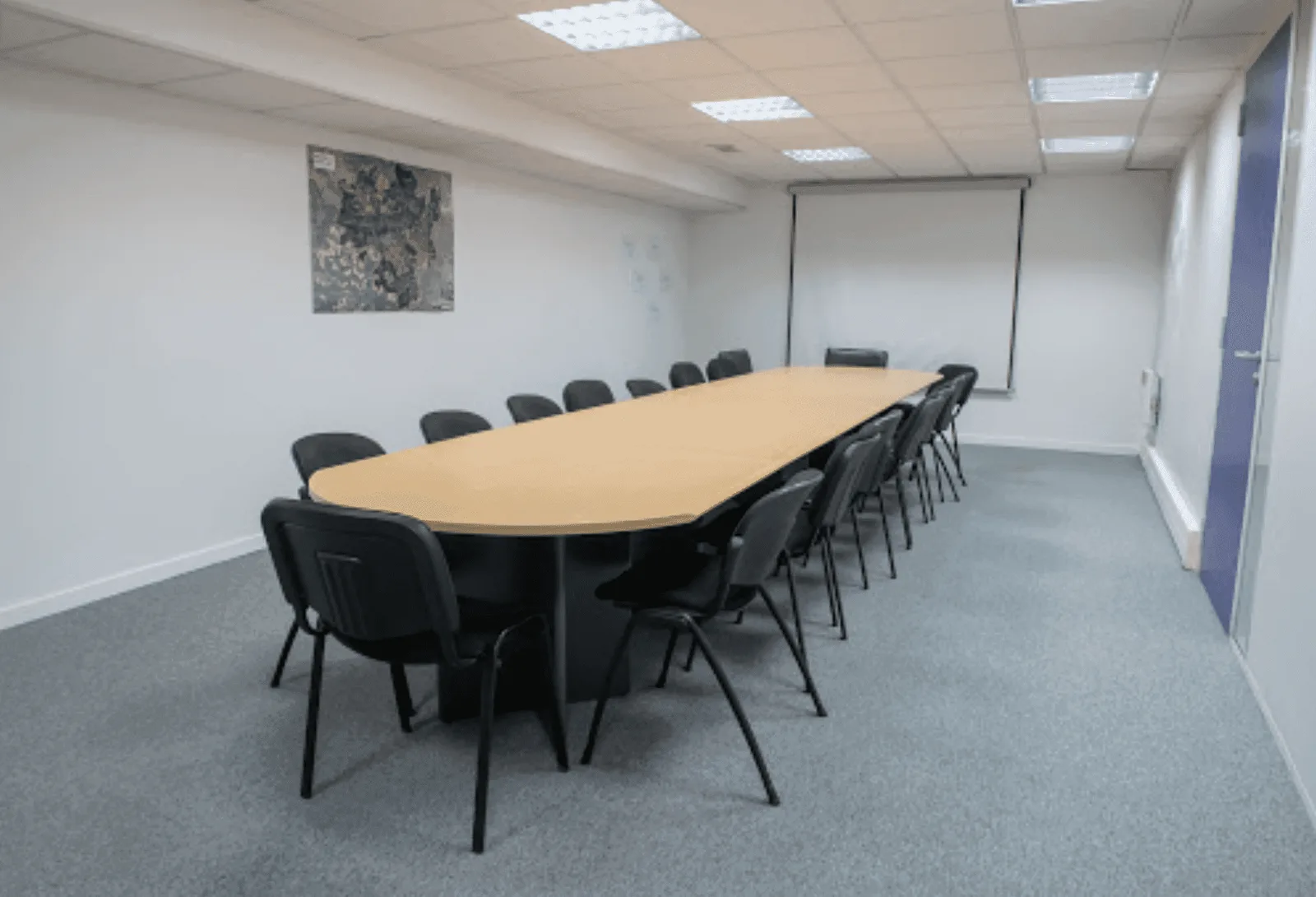 WIPSE Palaiseau, Besprechungsraum für 16 Personen, Palaiseau