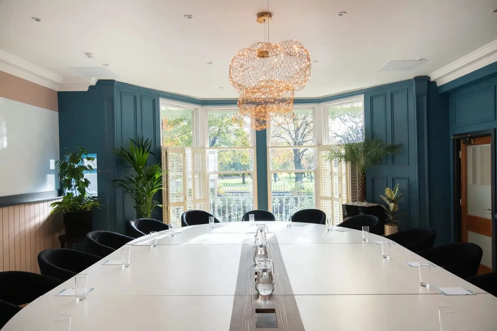 Wizu Workspace Harrogate, Meeting room for 14 people, Harrogate