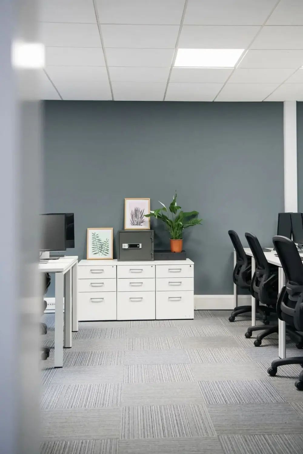 Wizu Workspace Leeds, Park Court, Teal Suite (soft seating), Leeds