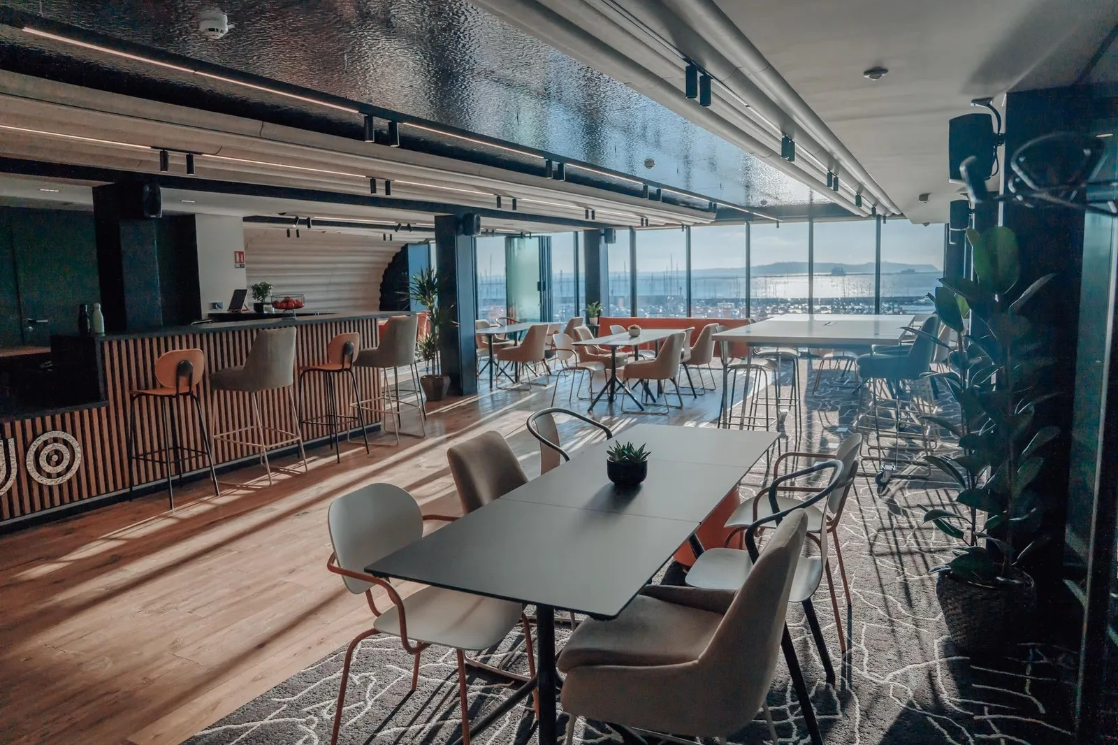 Wojo Marina Brest, Cafétéria, Brest