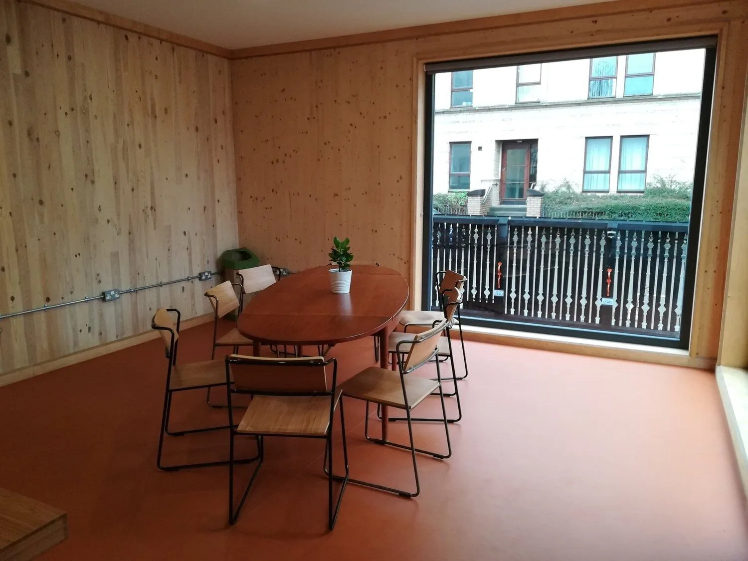 Woodlands Workspace, Meeting room for 7 people, Glasgow