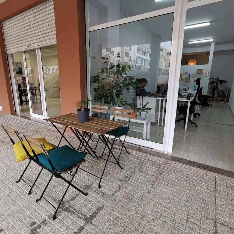 Work 'N Mates, Terraço e espaço exterior, El Médano