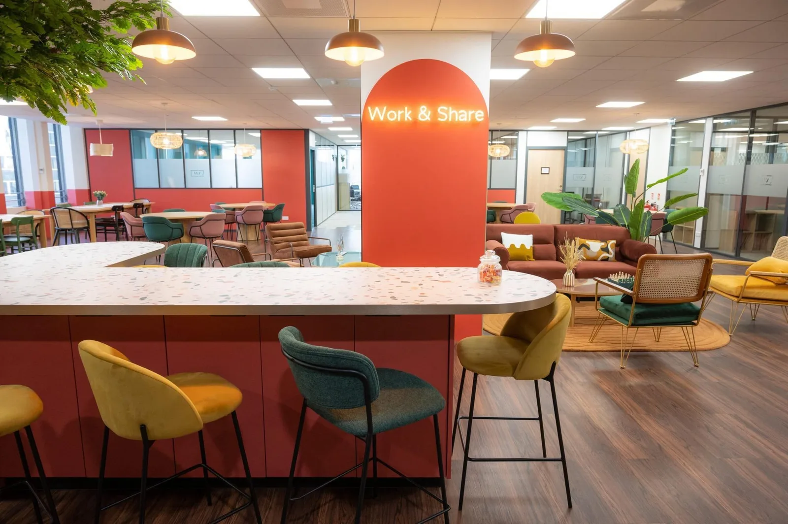 Work & Share La Défense, Coworking space, Puteaux