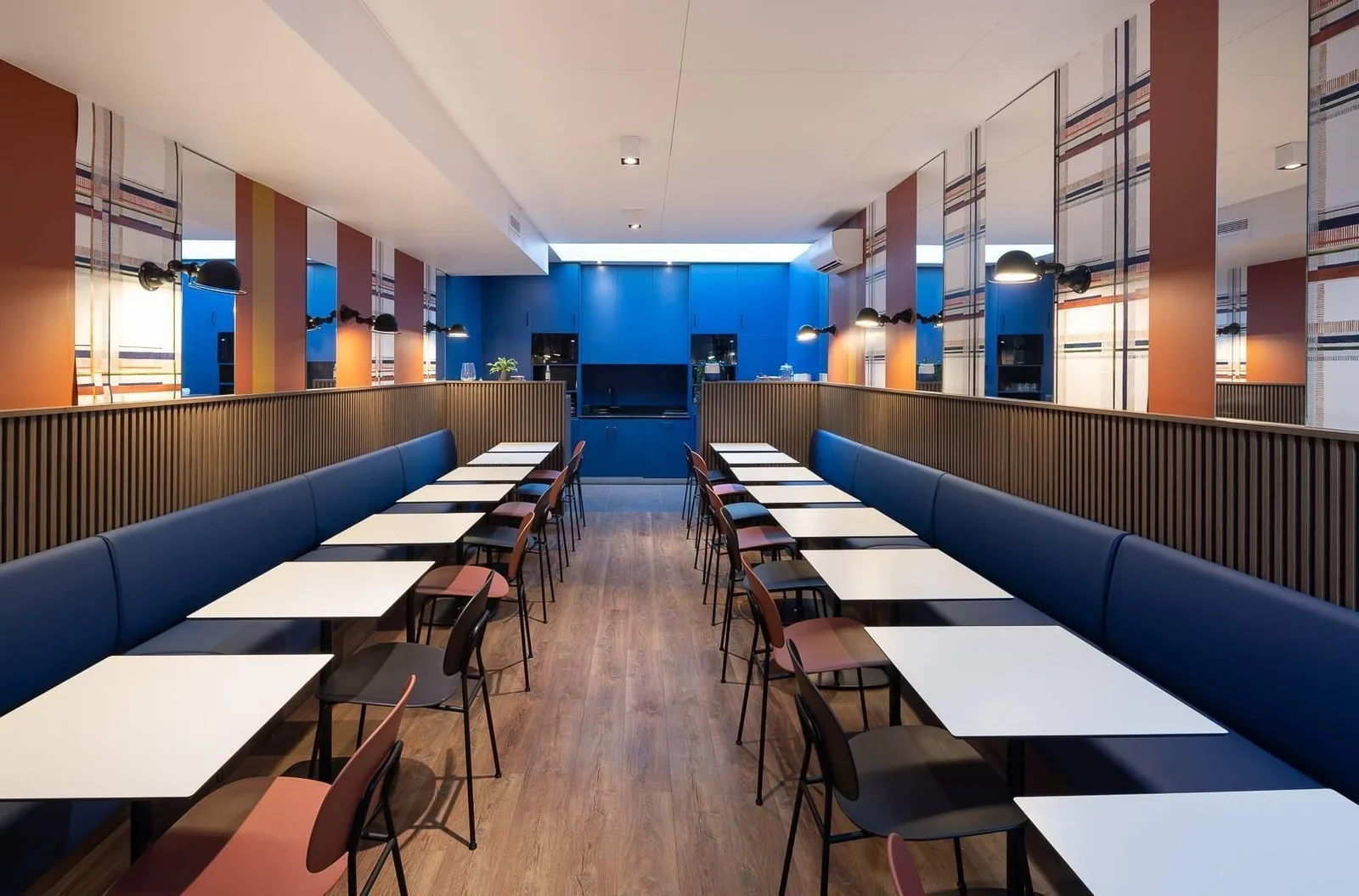 Work & Share Saint-Cloud, Kantine, Saint-Cloud