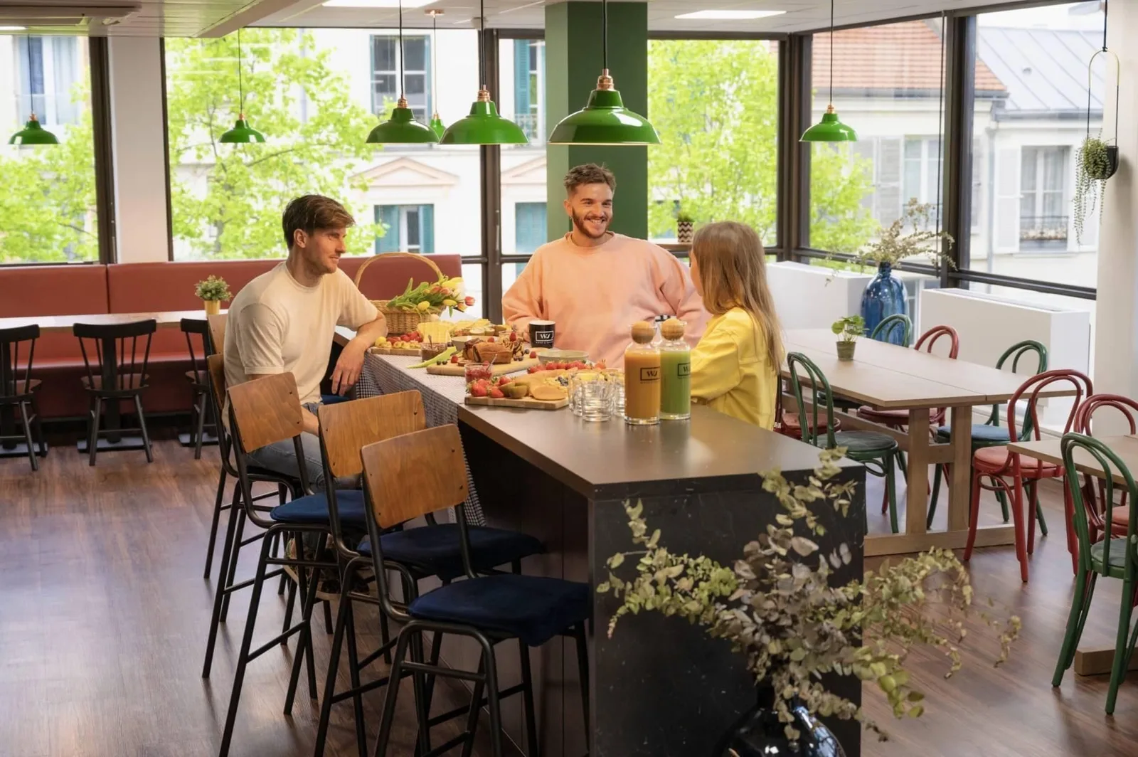 Work & Share Suresnes, Kantine, Suresnes