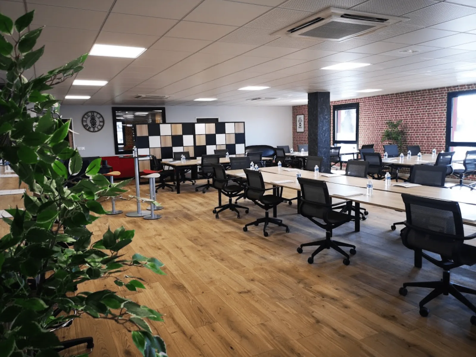 Work in Varenne, Open space, Noisy-le-Grand