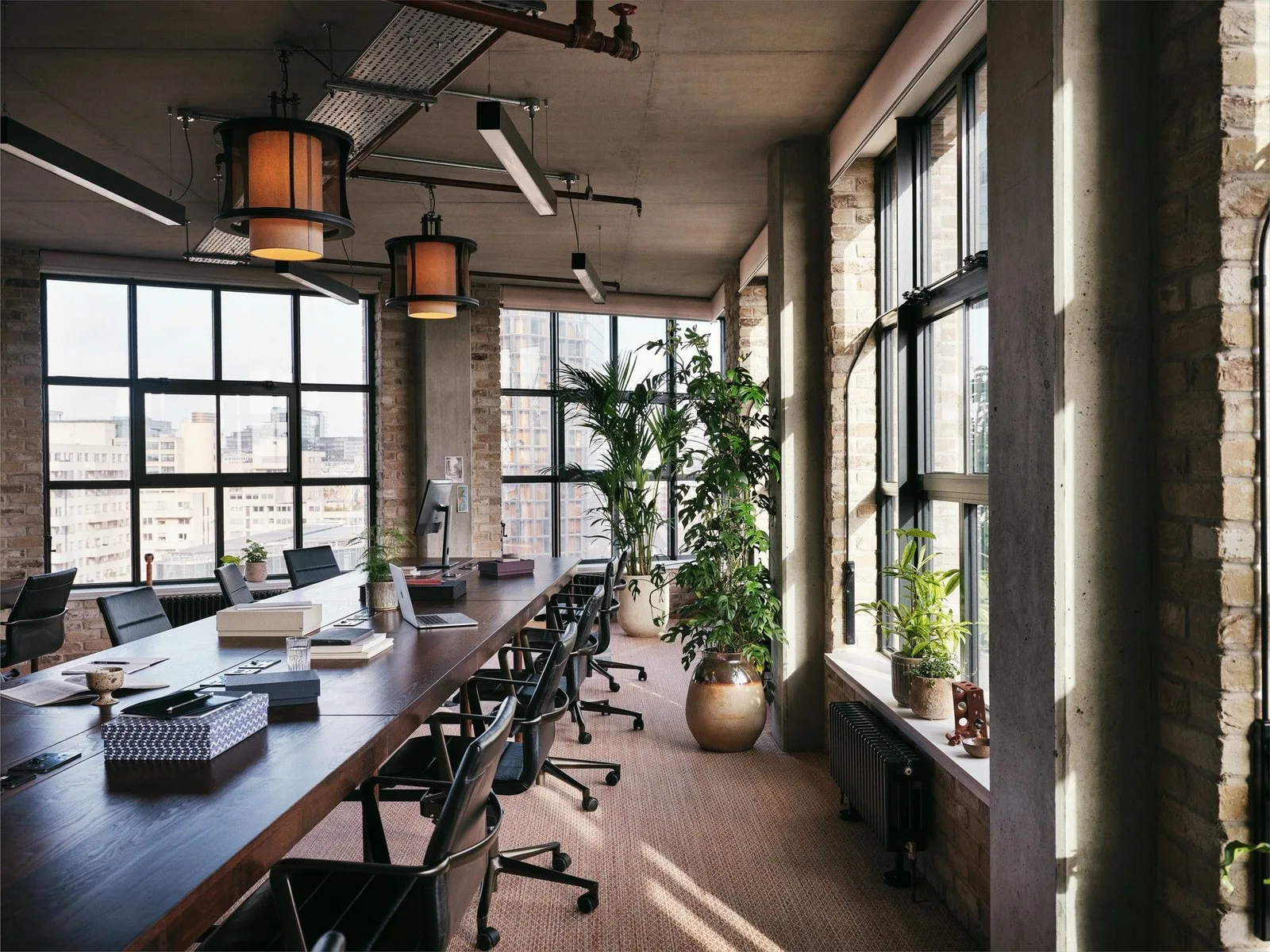 Working From Blackfriars, Open-plan office, London