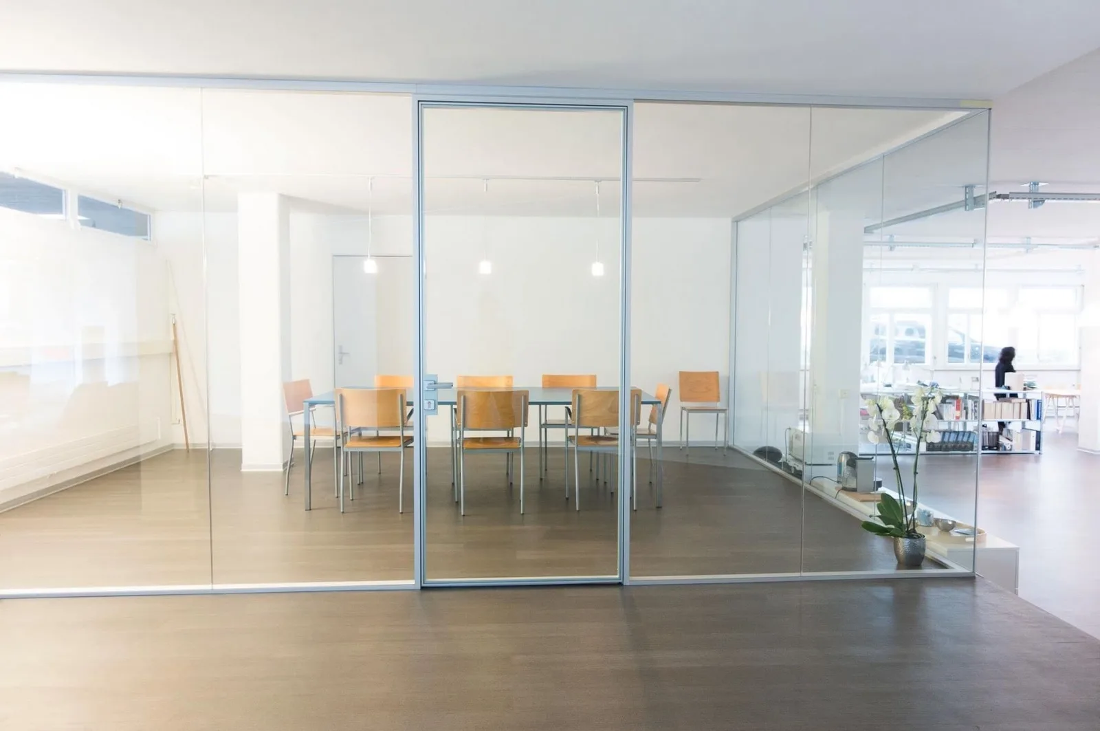 Working Station Corner, Meeting room for 8 people, Biel